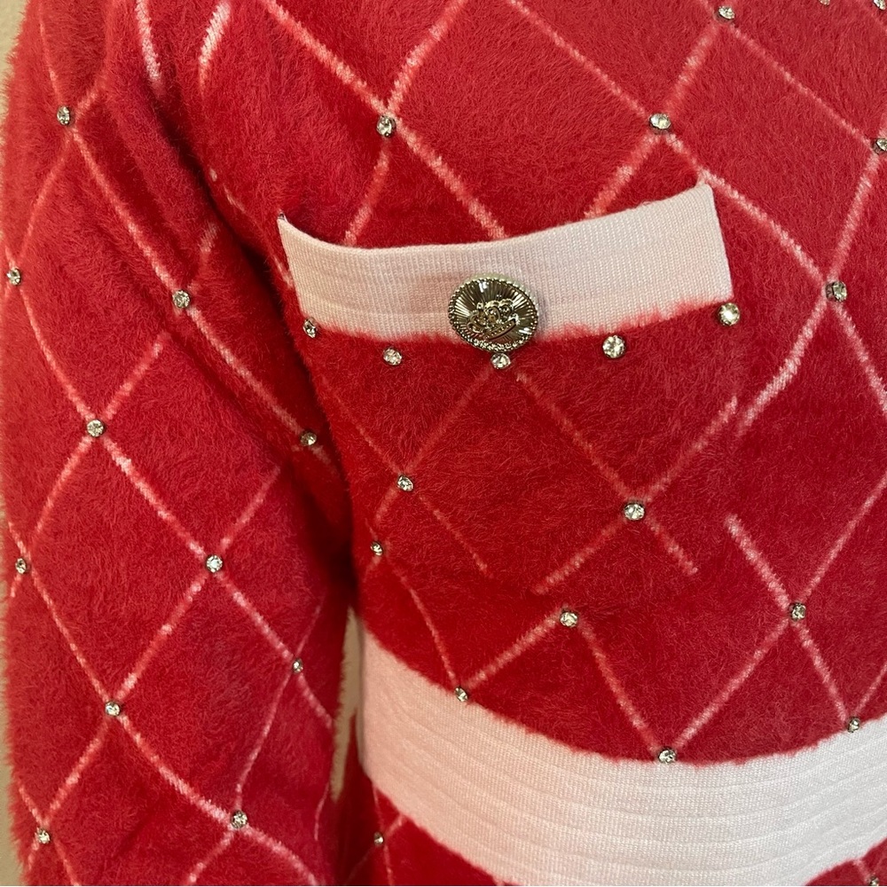 Red pink fuzzy sweater mini dress diamond pattern rhinestones details & pockets - Picture 6 of 10